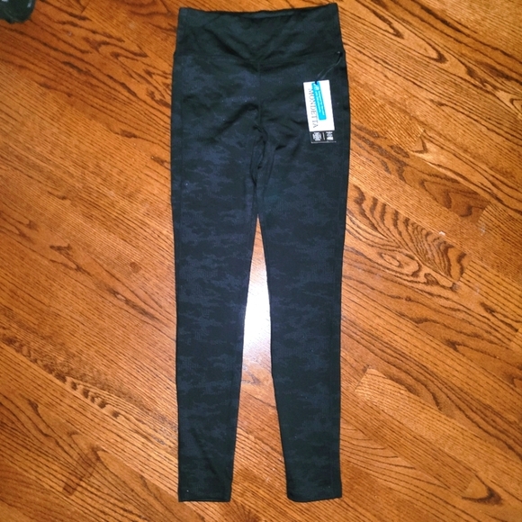 NWT Mondetta Fleece Lined Reflective Black Camo Leggings - Picture 6 of 9